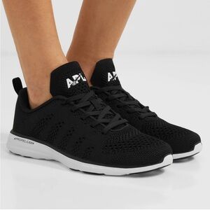 APL tech look pro mesh sneakers